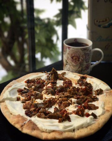 La Luna Bakery