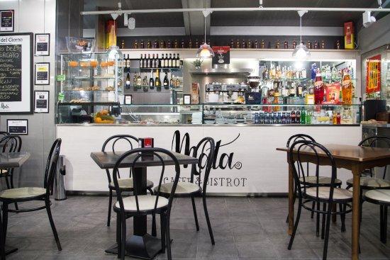 Mata Caffe & Bistrot