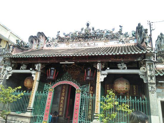 Phuoc An Hoi Quan Pagoda