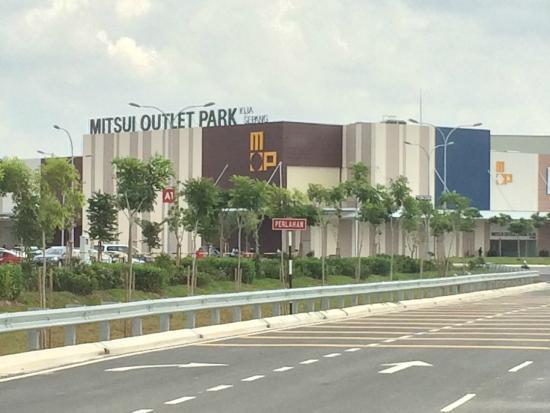 Mitsui Outlet Park Klia Sepang