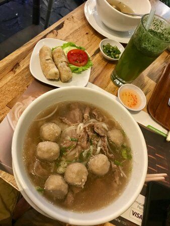 Pho 24